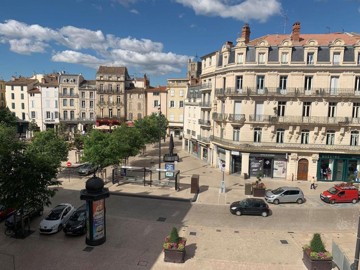 Magnifique Appartement Beziers Centre Historique Avec Parking Exterior foto